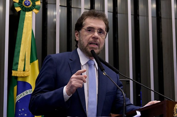 Senador Plínio Valério (PSDB-AM) Foto: Waldemir Barreto