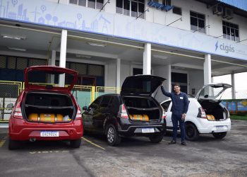 “Meu carro é 1.0, instalei o GNV e o carro ficou muito bom. Minha economia está superando 60%” – Marcos Rosário, procuração de Anizio da Cunha Foto: Divulgação/Cigás