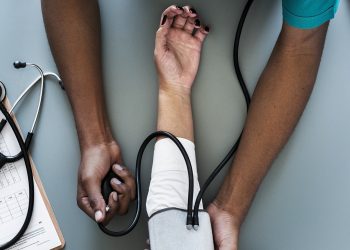 Enfermeiro IFoto: Rawpixel/ Pixabay