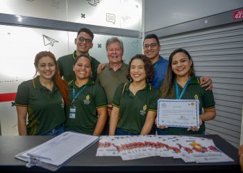 Prefeito inaugura anexo do escritório do empreendedor na Galeria dos Remédios . Foto: Alex Pazuello/Semcom