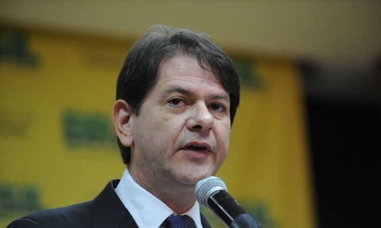 Cid Gomes Foto: (Elza Fiúza/Agência Brasil)