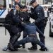 Polícia francesa desmantela campo de migrantes Foto Reprodução Twitter/ Daily Star Pictures- @DStarPics