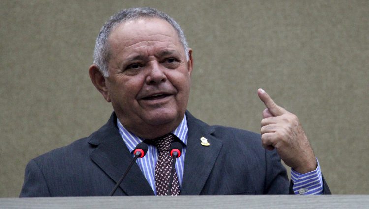 MANAUS, 19/02/20
VEREADOR GEDEAO AMORIM (MDB) DISCURSANDO NO PLENARIO DA CAMARA MUNICIPAL DE MANAUS.
FOTO: ROBERVALDO ROCHA / CMM