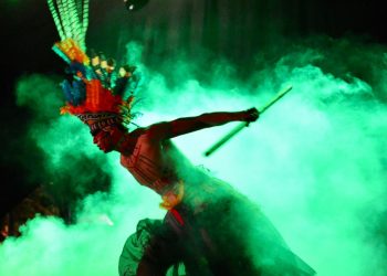 FOTOS: Michael Dantas (Dança do Sol) e Divulgação (Ellen Fernandes)