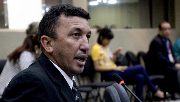 MANAUS, 10/03/20
VEREADOR SASSA DA CONSTRUCAO (PT) DISCURSANDO NO PLENARIO DA CAMARA MUNICIPAL DE MANAUS.
FOTO: ROBERVALDO ROCHA / CMM