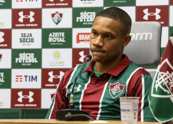 Rio de Janeiro, RJ - Brasil -  01/02/2020 - Maracanã.
Fluminense apresenta reforços para temporada 2020.
FOTO DE LUCAS MERÇON/ FLUMINENSE FC
.
.
IMPORTANTE: Imagem destinada a uso institucional e divulgação, seu uso comercial está vetado incondicionalmente por seu autor e o Fluminense Football Club.É obrigatório mencionar o nome do autor ou usar a imagem. Foto: © Lucas Mercon/Fluminense F.C