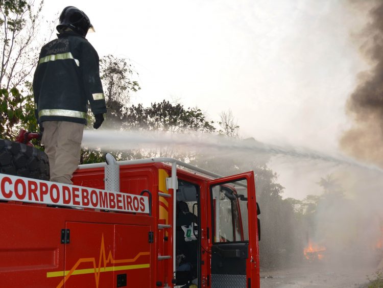 Bombeiros
