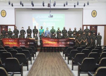 Prefeitura e Exército atuam em áreas urbana e rural na prevenção às queimadas em Manaus.
Foto: Arlesson Sicsu / Semmas