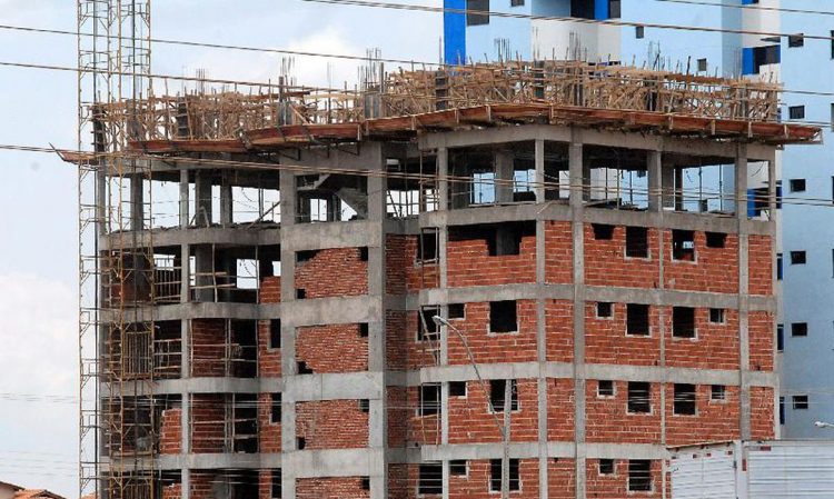 Construção