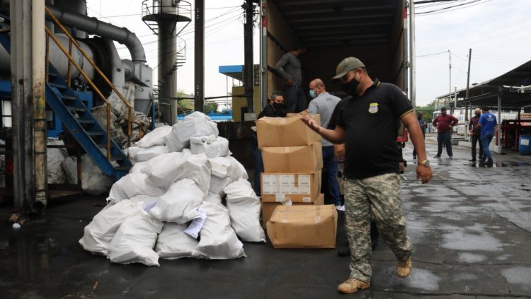Mais de uma tonelada de drogas é incinerada em Manaus. Foto: Divulgação/ SSP-AM
