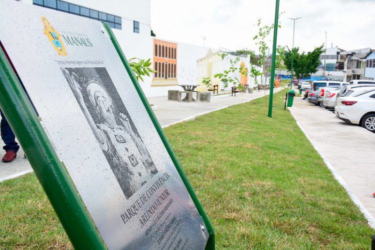 Prefeito Inaugura parque de convivência Arlindo Júnior
Fotos Valdo Leão / Semcom