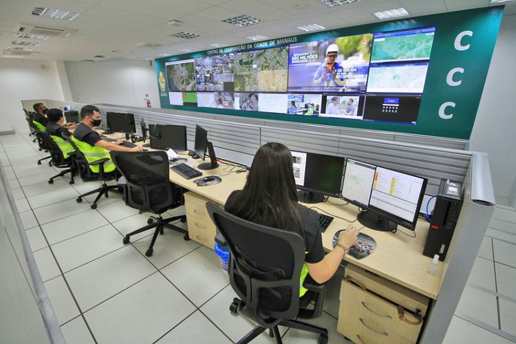 Sala operação de controle do CCC.
Foto: Marcio James / Semcom