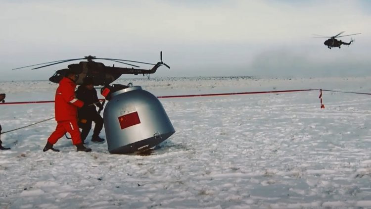 Cápsula da sonda Chang e-5  Foto:  Centro de Controlo Aeroespacial de Pequim