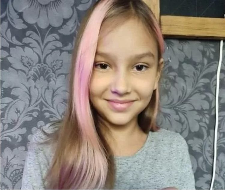 Polina estava com a família quando o carro deles foi atacado — Foto: VOLODYMYR BONDARENKO/FACEBOOK
