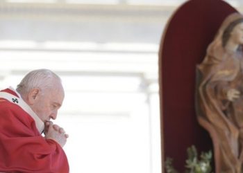 “Deponham-se as armas, se inicie uma trégua pascal", implorou o Papa. Foto: Vaticano News