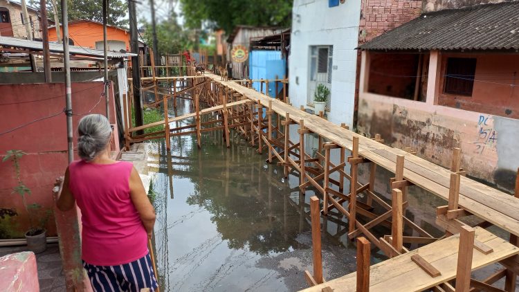 cadastro de famílias no bairro São Jorge durante a operação “Cheia 2022”
Fotos - Marcely Gomes / Semasc