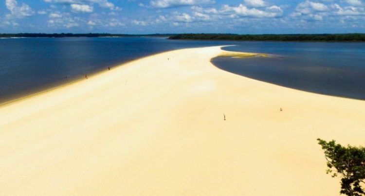 Amazonastur reúne melhores dicas para turista aproveitar verão amazônico em paisagens dignas de cartões-postais