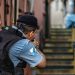 RIO DE JANEIRO,RJ,21.07.2014:OPERAÇÃO-ALEMÃO - Operação da Polícia Militar no Complexo do Alemão, no Rio de Janeiro, RJ, nesta segunda-feira (21). O objetivo da operação é fazer o cerco e a varredura para prender traficantes e apreender armas e drogas em todas as comunidades que fazem parte do complexo de favelas.  . (Foto: Daniel Amaral/Futura Press/Folhapress)