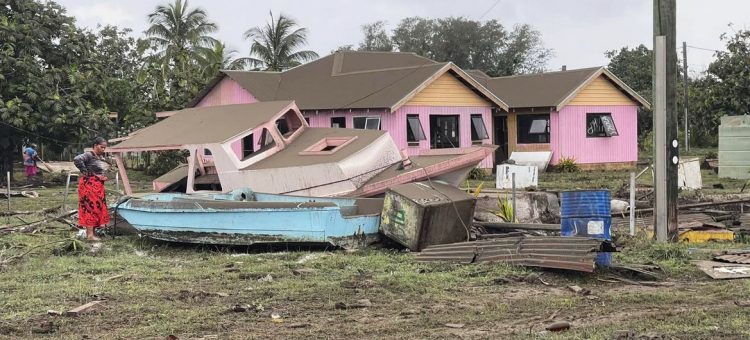 A erupção vulcânica e o tsunami de Tonga destacam a vulnerabilidade das pequenas ilhas e dos Estados em desenvolvimento (SIDS) - Foto: Konionia Mafileo