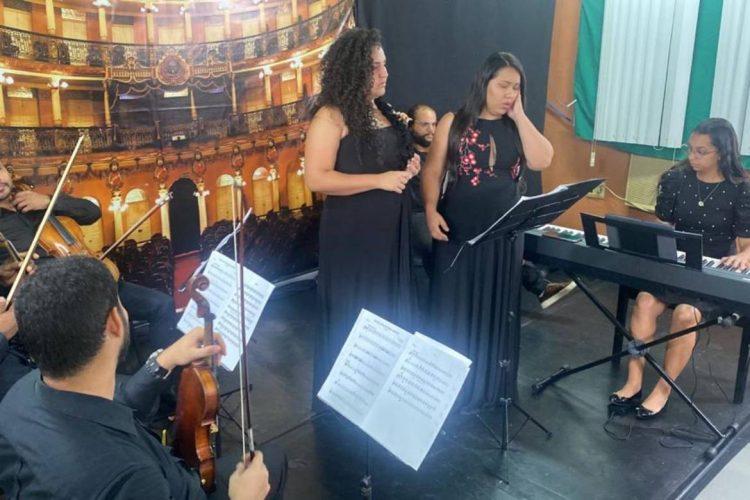 Foto: Ensaio Ópera in box (Divulgação)