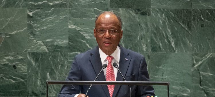 O primeiro-Ministro José Ulisses Correia e Silva, de Cabo Verde, discursa no debate geral da 78ª sessão da Assembleia Geral - Foto: ONU/Cia Pak