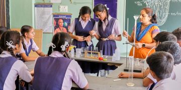 ONU ressalta que o nível de acesso de mulheres e meninas à educação é limitado ou inexistente - Foto: Unicef/Srikanth Kolari