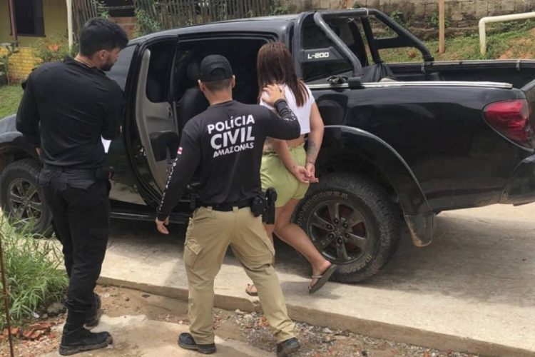Polícia prende mulher em flagrante por tráfico de drogas, em Ipixuna