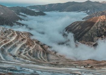 Mina de cobre em Tabriz, Irã- Foto: Unsplash/Omid Roshan
