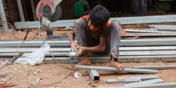 A OIT afirma que o trabalho forçado gera lucros de US$ 236 bilhões por ano - Foto: UNICEF