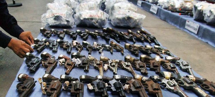 Armas de fogo confiscadas durante controlos fronteiriços- Foto: Unodc