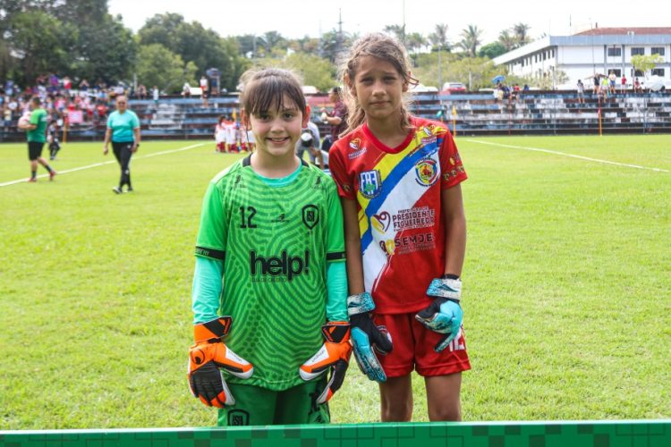 Pela primeira vez, duas meninas são goleiras uma partida de Campeonato Amazonense Créditos: Mateus Moreira