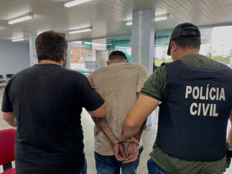 Ação policial. (Fotos: Erlon Rodrigues/PC-AM)