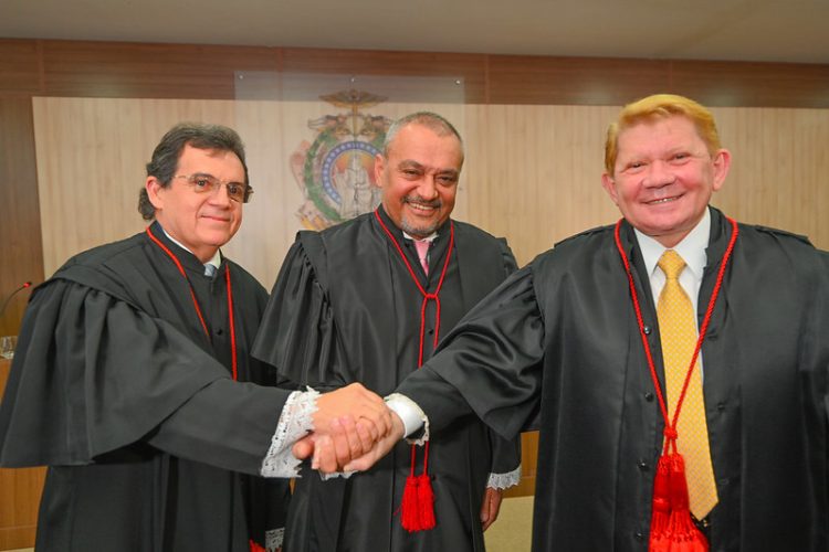 Desembargador Jomar Fernandes é aclamado para presidir o Tribunal de Justiça do Amazonas no biênio 2025/2027