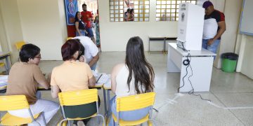 Foto: Alejandro Zambrana/Secom/TSE