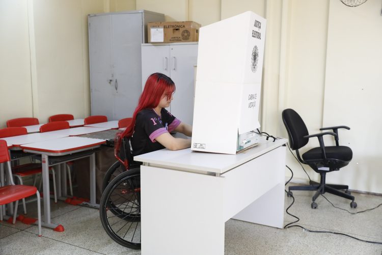 Foto: Alejandro Zambrana/Secom/TSE