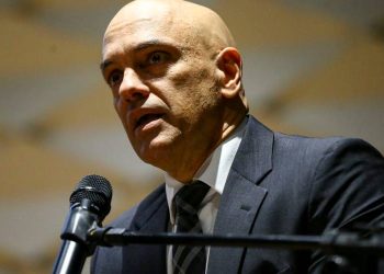 Moraes prorroga inquérito das fake news por mais 180 dias