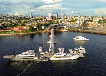David Almeida anuncia construção do novo portal turístico de Manaus