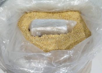 Polícia apreende droga escondida em saco de farinha, em Novo Aripuanã