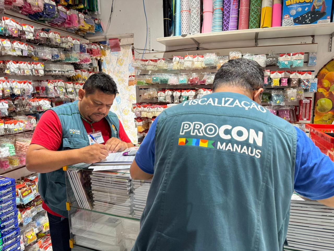 Fotos – Divulgação/Procon Manaus
