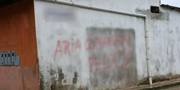 Pichações em vias públicas. (Fotos: Divulgação/PC-AM)
