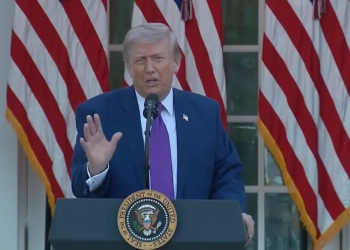 Trump visita Xi Jinping na China em meio ao atoleiro da guerra no Irã