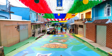 Rua Professora Isaura Barroncas, antiga rua 3, no bairro Alvorada 1, contemplada no edital “Ruas da Copa”