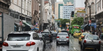 Adesivo eleitoral pode levar à perda da cobertura de seguro